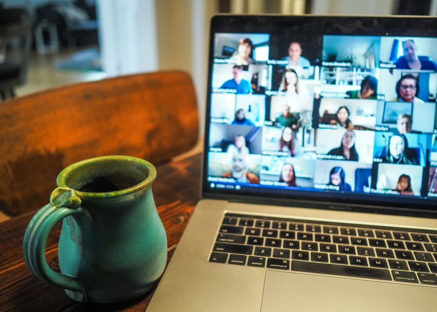 Hybrid meeting with local and remote attendees